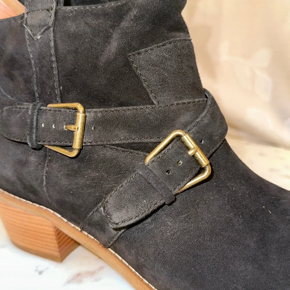 Cole Haan Grand OS‎ Black Suede Buckle Ankle Boots Women's Size 8.5B